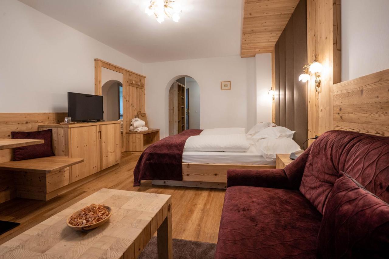 Hotel Gran Paradis Кампителло-ди-Фасса Экстерьер фото