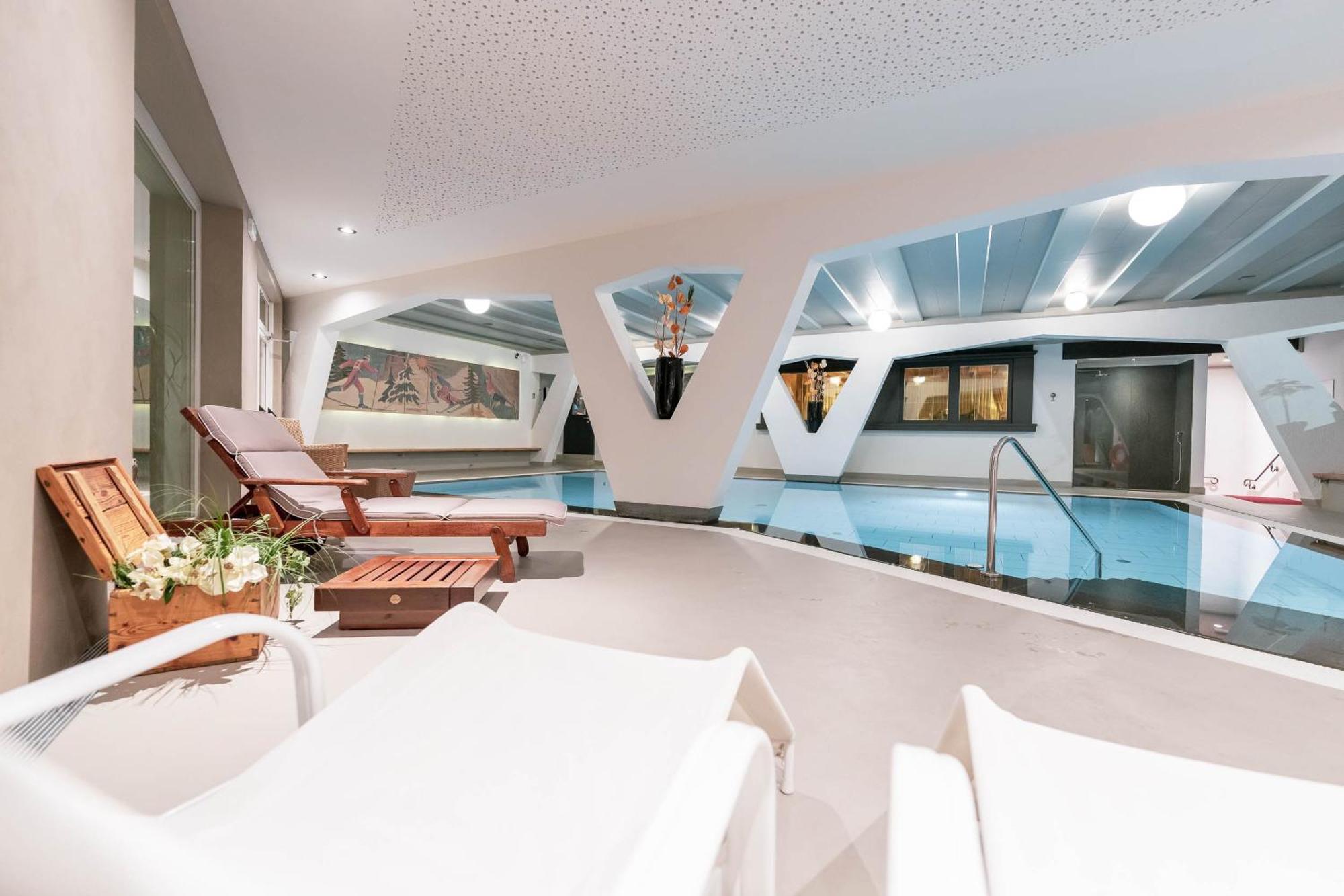 Hotel Gran Paradis Кампителло-ди-Фасса Экстерьер фото